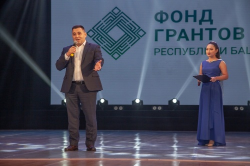 3dtABG7nXkU